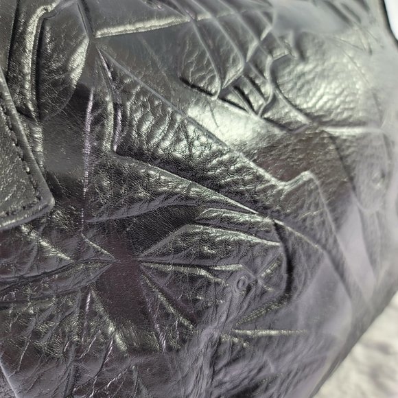 AIRONE Unique Beautiful Embossed Black Genuine Leather Shoulder Bag - Picture 5 of 12